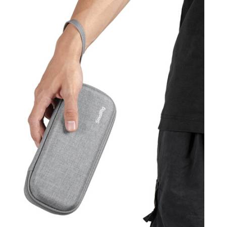 SmallRig 5118 - etui, w ręce